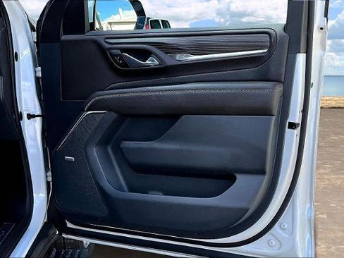 Used 2023 GMC Yukon XL Denali w/ Max Trailering Package image 29