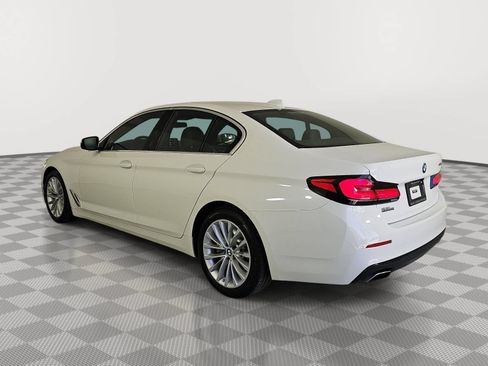 Used 2021 BMW 530i w/ Premium Package RWD image 6