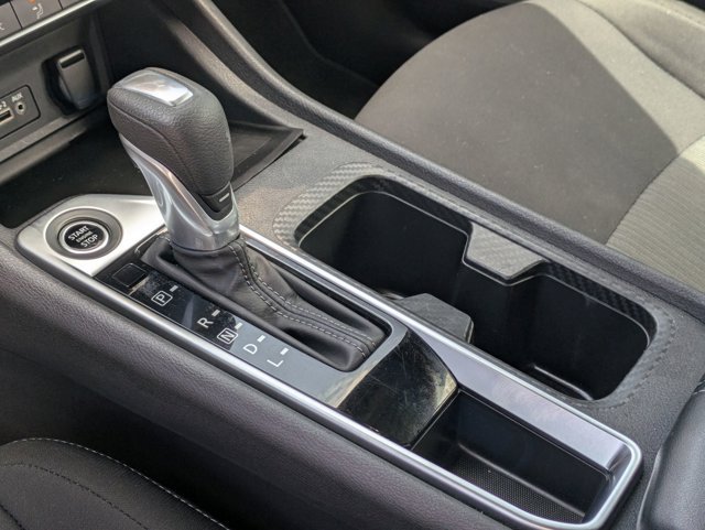 Used 2025 Nissan Sentra SV FWD image 21