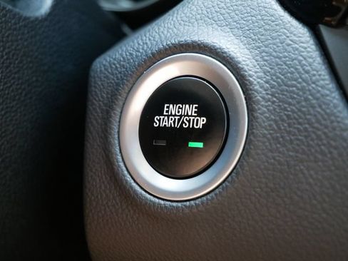 Used 2018 Buick Envision Essence AWD/4WD image 22