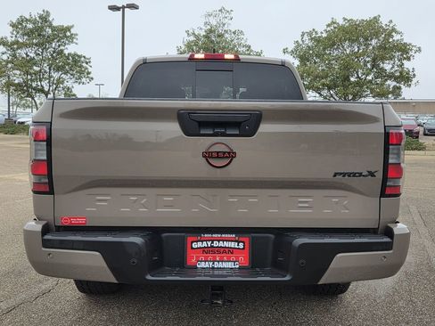 Used 2024 Nissan Frontier Pro-X w/ Technology Package image 5