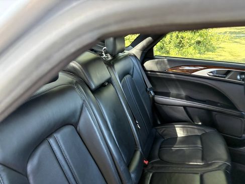 Used 2020 Lincoln MKZ Reserve w/ Elements Package AWD/4WD image 30