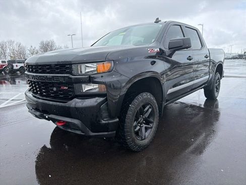 Used 2019 Chevrolet Silverado 1500 Custom Trail Boss image 2