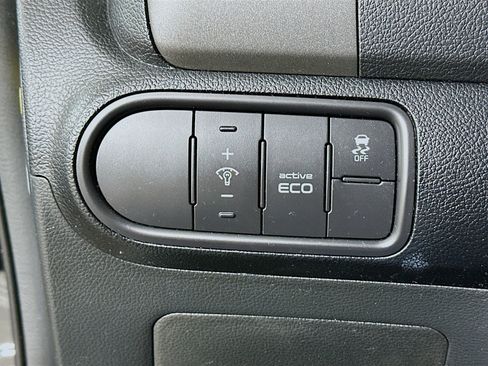 Used 2016 Kia Forte LX w/ LX Popular Package image 17