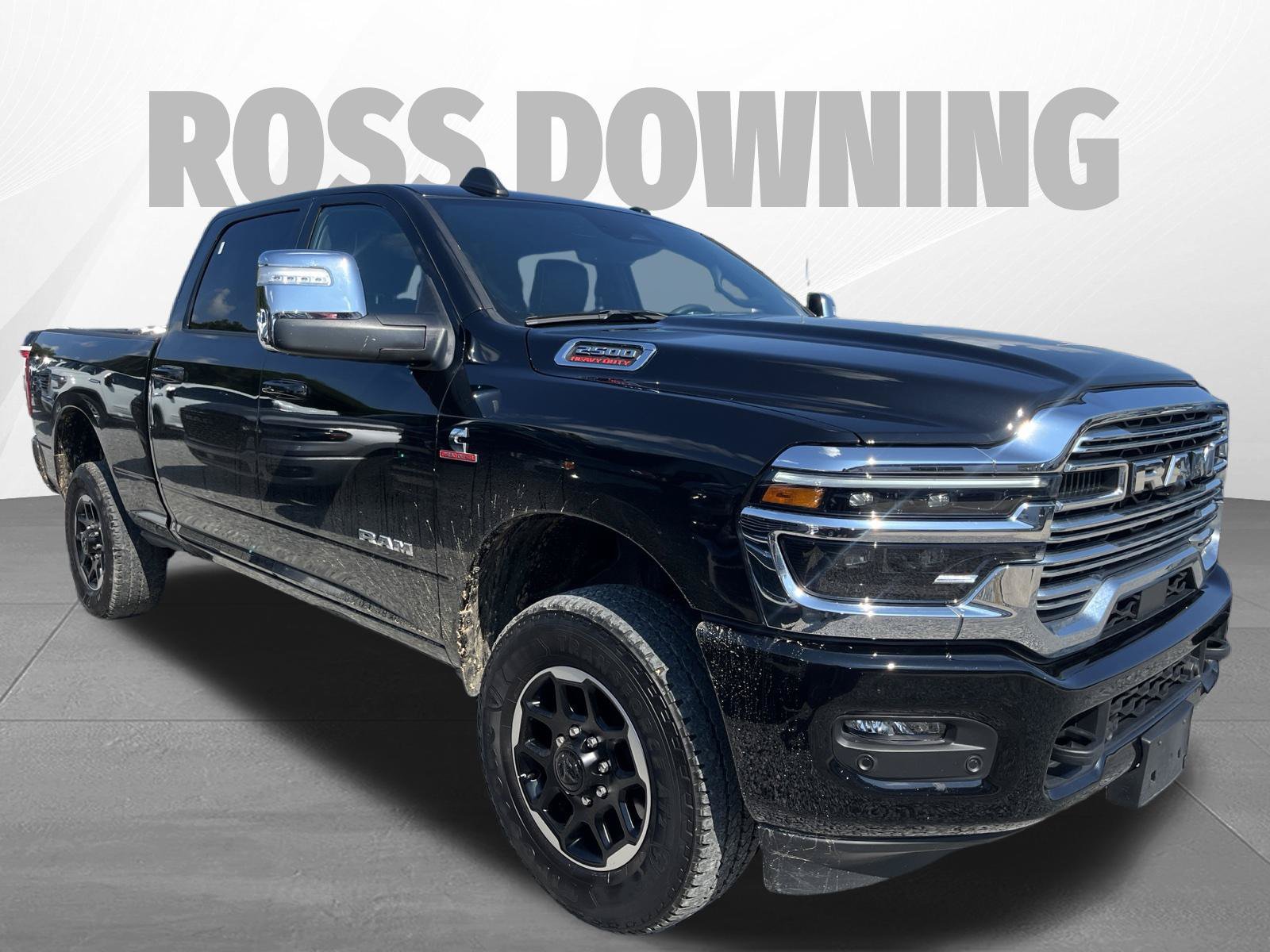 Used 2026 RAM 2500 Laramie AWD/4WD image 3