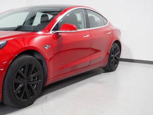 Used 2018 Tesla Model 3 Long Range image 46