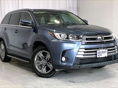 Used 2019 Toyota Highlander Limited Platinum