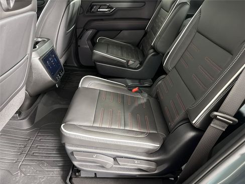 New 2026 GMC Yukon AT4 Ultimate AWD/4WD image 22