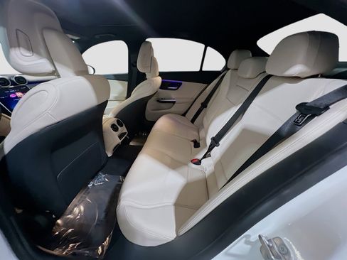 Used 2025 Mercedes-Benz C 300 Sedan image 18