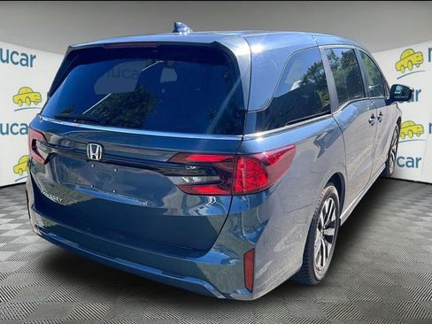 Used 2025 Honda Odyssey EX-L image 3