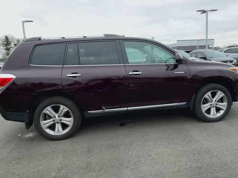 Used 2013 Toyota Highlander Limited image 9