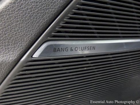 Used 2021 Audi SQ8 Premium Plus w/ SQ8 Black Optic Package image 27