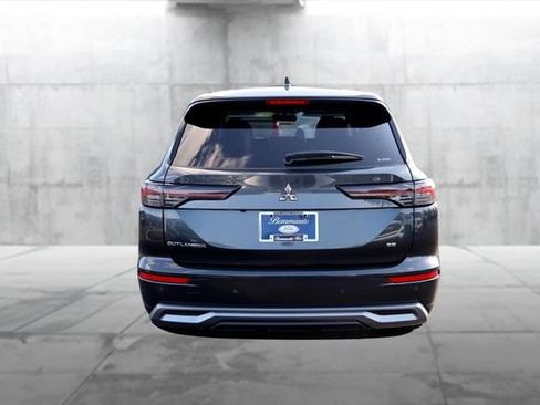Used 2025 Mitsubishi Outlander SEL AWD/4WD image 6