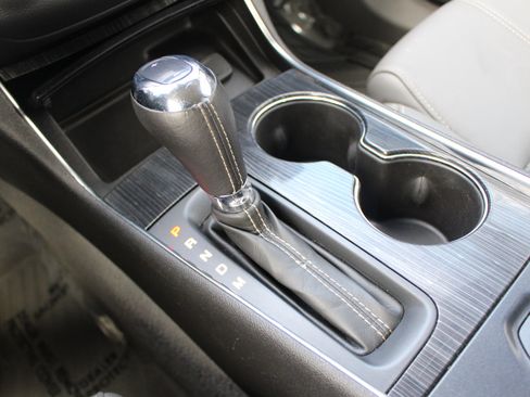 Used 2018 Chevrolet Impala LT image 28