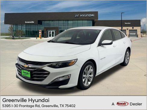 Used 2025 Chevrolet Malibu LT image 1