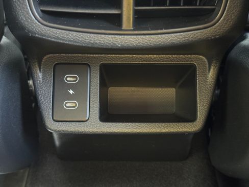 Used 2024 Kia Seltos S FWD image 32