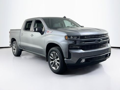 Used 2021 Chevrolet Silverado 1500 RST AWD/4WD image 3