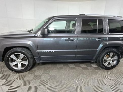 Used 2016 Jeep Patriot High Altitude AWD/4WD image 6