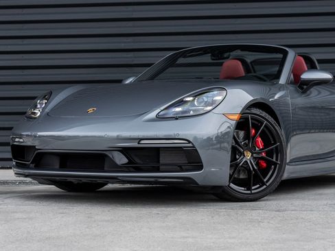 Certified 2025 Porsche 718 Boxster S image 7