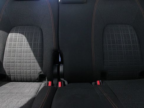 Used 2025 Honda HR-V Sport image 19