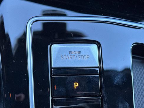 New 2026 Volkswagen Golf w/ Euro Style Package image 22