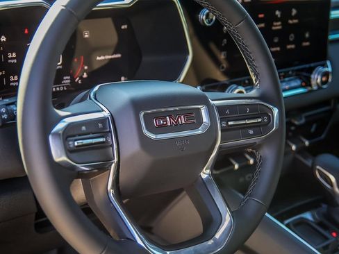 New 2026 GMC Canyon Elevation w/ Convenience Package RWD image 47