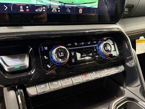 New 2026 GMC Sierra 1500 AT4 w/ Technology Package AWD/4WD image 24