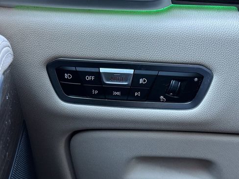 Used 2019 BMW X5 xDrive40i w/ Convenience Package image 33