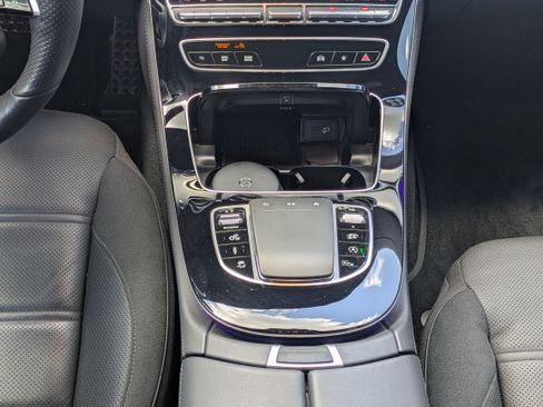 Certified 2022 Mercedes-Benz E 53 AMG 4MATIC Sedan image 18