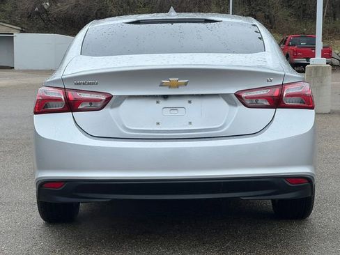 Used 2020 Chevrolet Malibu LT FWD image 33