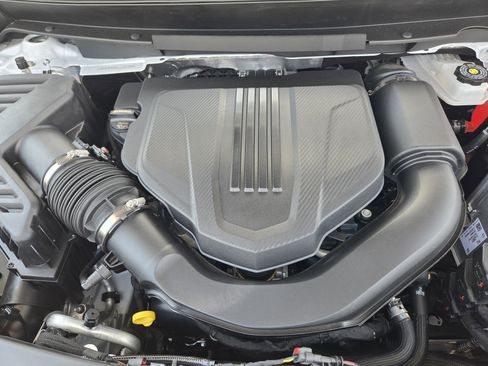 New 2026 GMC Acadia AT4 w/ Luxury Package image 22