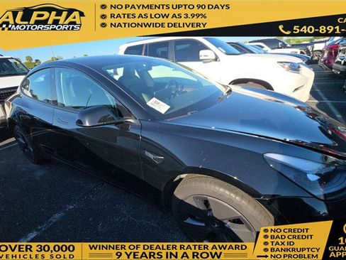 Used 2023 Tesla Model 3 Standard Range RWD image 1