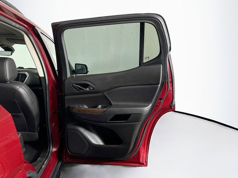 Used 2020 GMC Acadia Denali w/ Technology Package image 34