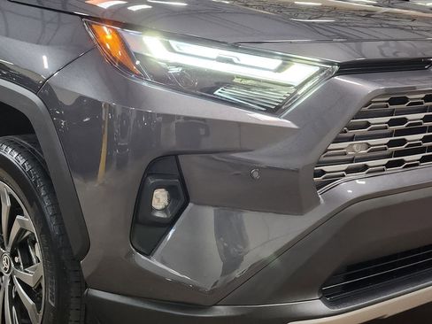 Used 2025 Toyota RAV4 Limited AWD/4WD image 13