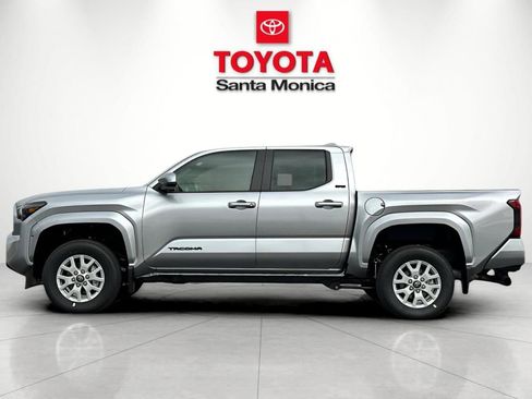 New 2026 Toyota Tacoma SR5 AWD/4WD image 8