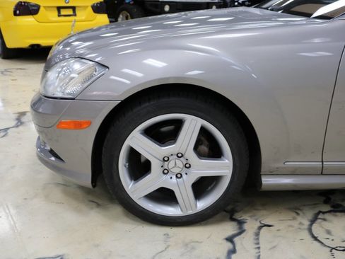 Used 2009 Mercedes-Benz S 550 image 13