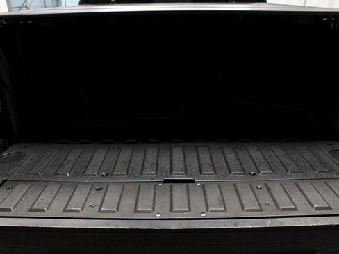Used 2025 GMC Sierra 1500 Elevation w/ Preferred Package AWD/4WD image 15