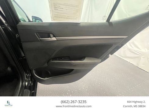 Used 2018 Hyundai Elantra SEL FWD image 23