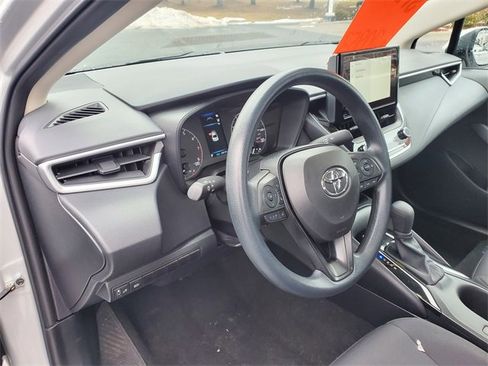 Used 2024 Toyota Corolla LE image 16