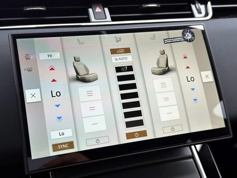 New 2026 Land Rover Range Rover Evoque S AWD/4WD image 24