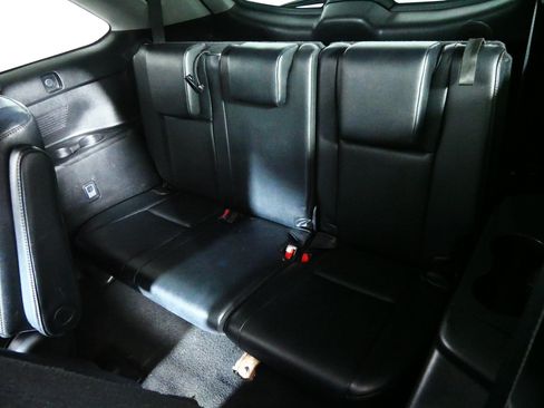 Used 2019 Toyota Highlander Limited Platinum AWD/4WD image 32