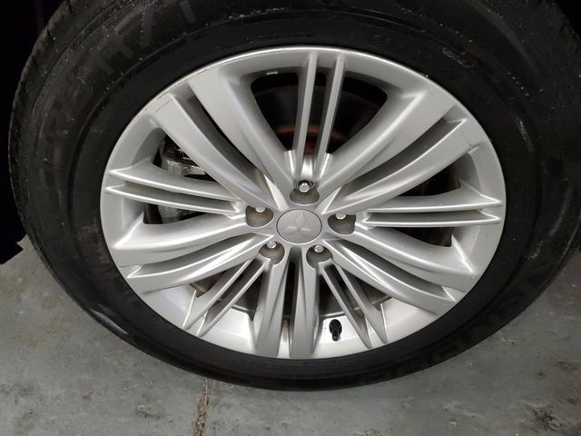 Used 2024 Mitsubishi Outlander ES AWD/4WD image 28