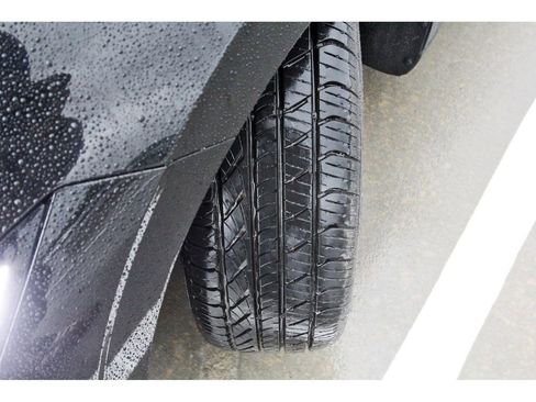 Used 2024 Hyundai Elantra SEL image 29