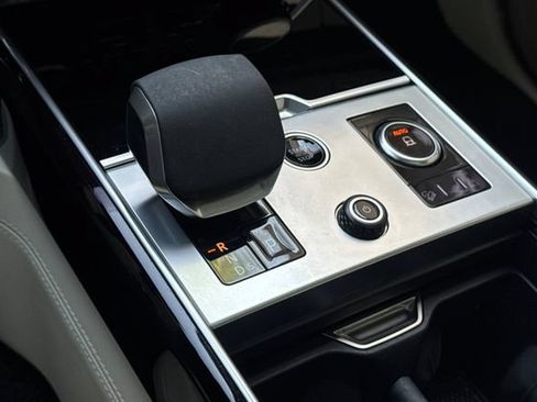Used 2023 Land Rover Range Rover Autobiography AWD/4WD image 22