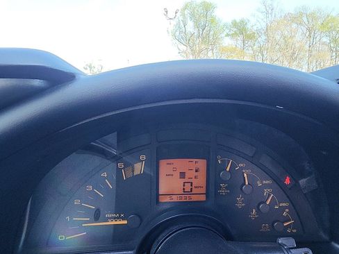 Used 1990 Chevrolet Corvette Convertible image 16