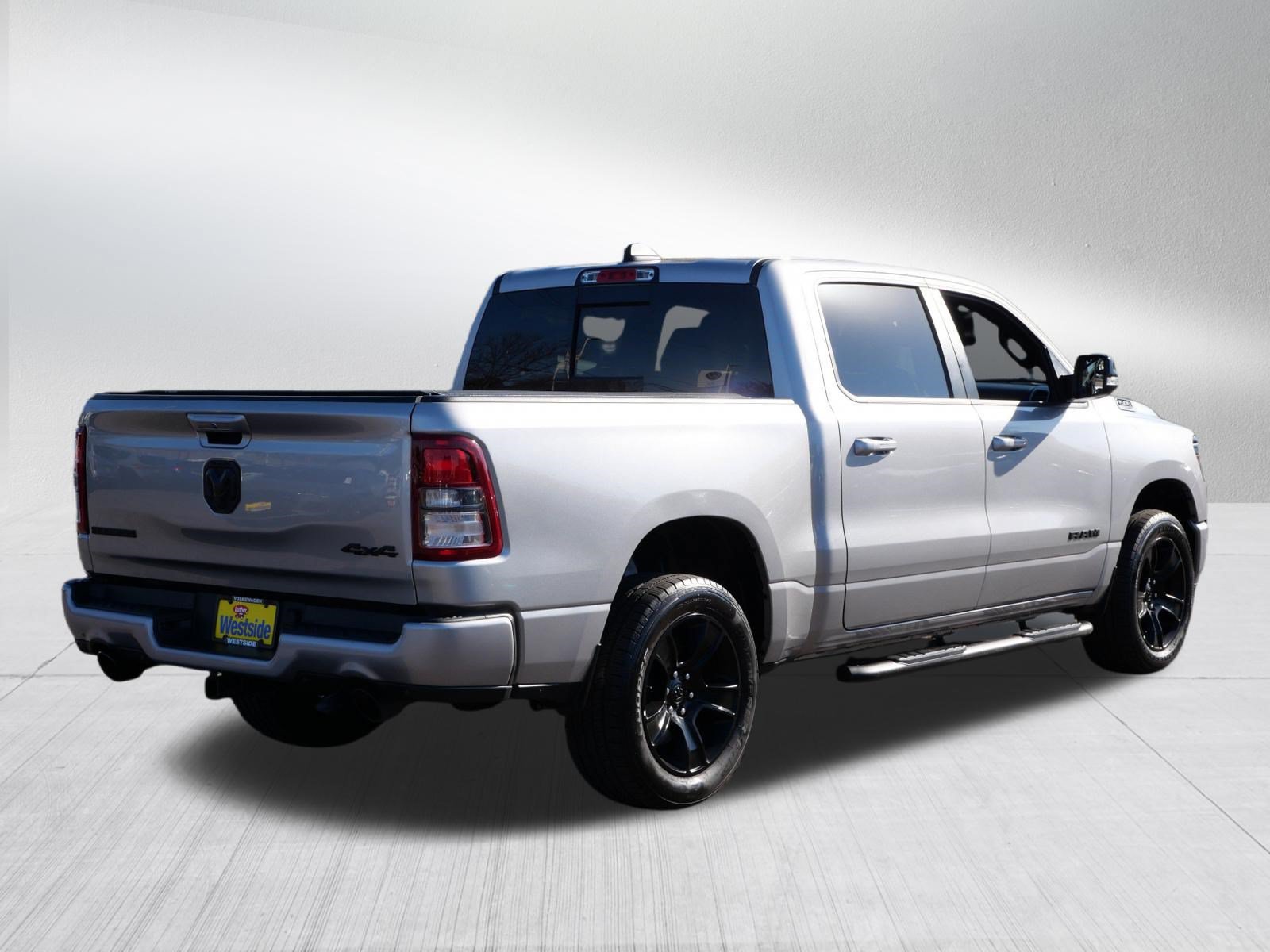 Used 2021 RAM 1500 Big Horn AWD/4WD image 7