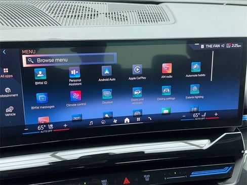 Used 2025 BMW 530i image 24