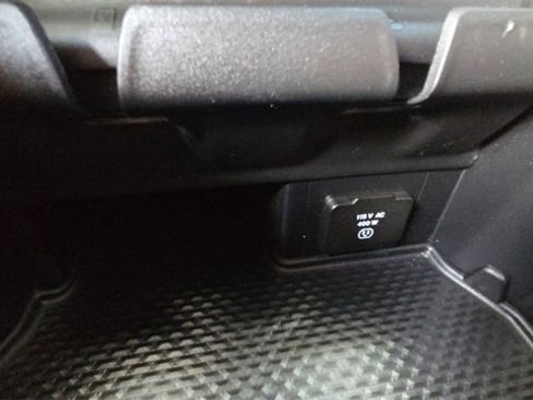 Used 2022 RAM 1500 Laramie w/ Sport Appearance Package image 30