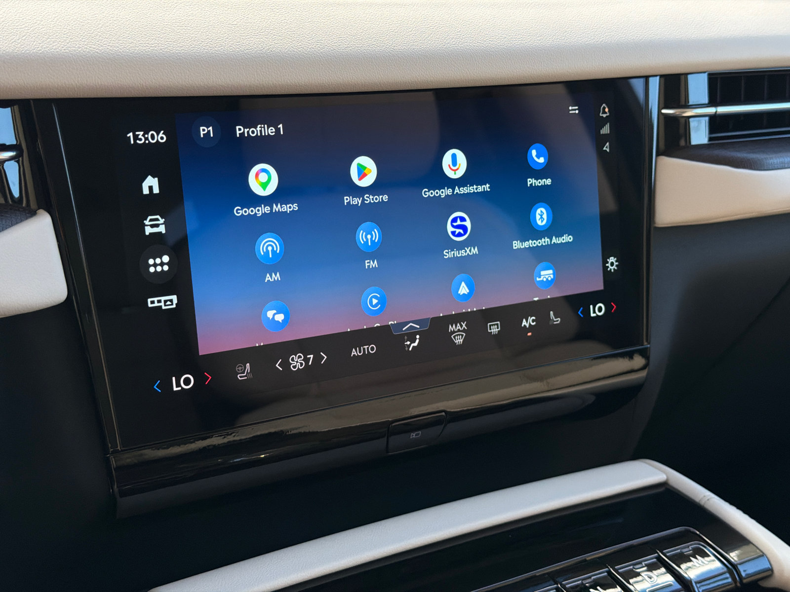 New 2027 Lincoln Navigator L Premier AWD/4WD image 28