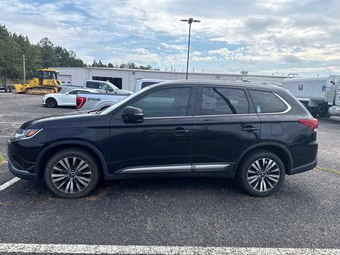 Used 2020 Mitsubishi Outlander SE FWD image 4